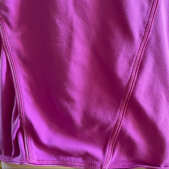 Woman’s Nike activewear shirt sz med 8/10 fitdry - Picture 4 of 8